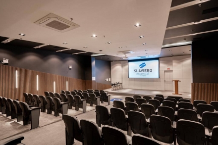 Sinski Engenharia e Constru��o - 